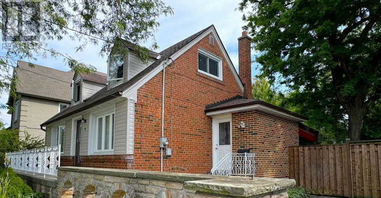 5 Lanbrooke Avenue, Toronto, ON, M2R 2C5 - 15