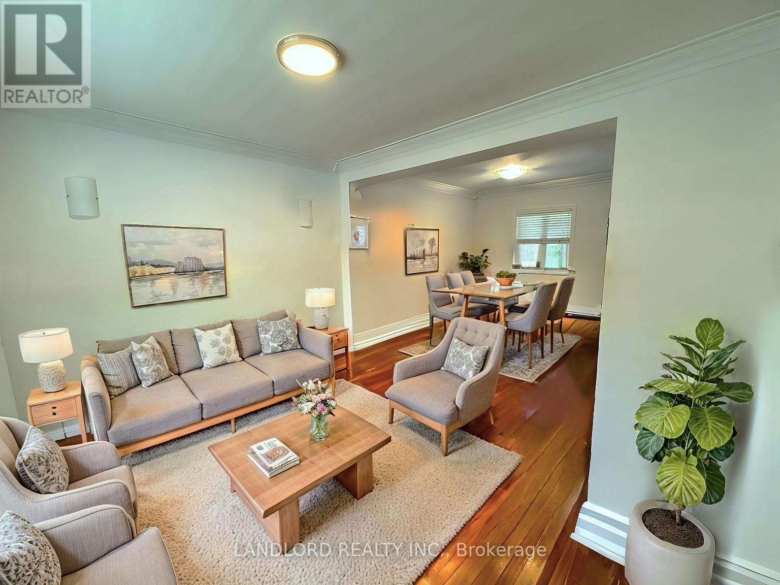 5 Lanbrooke Avenue, Toronto, ON, M2R 2C5