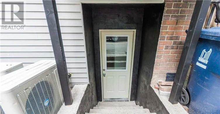 2-55 Hillsdale Avenue E, Toronto, ON, M4S 1T4 - 2