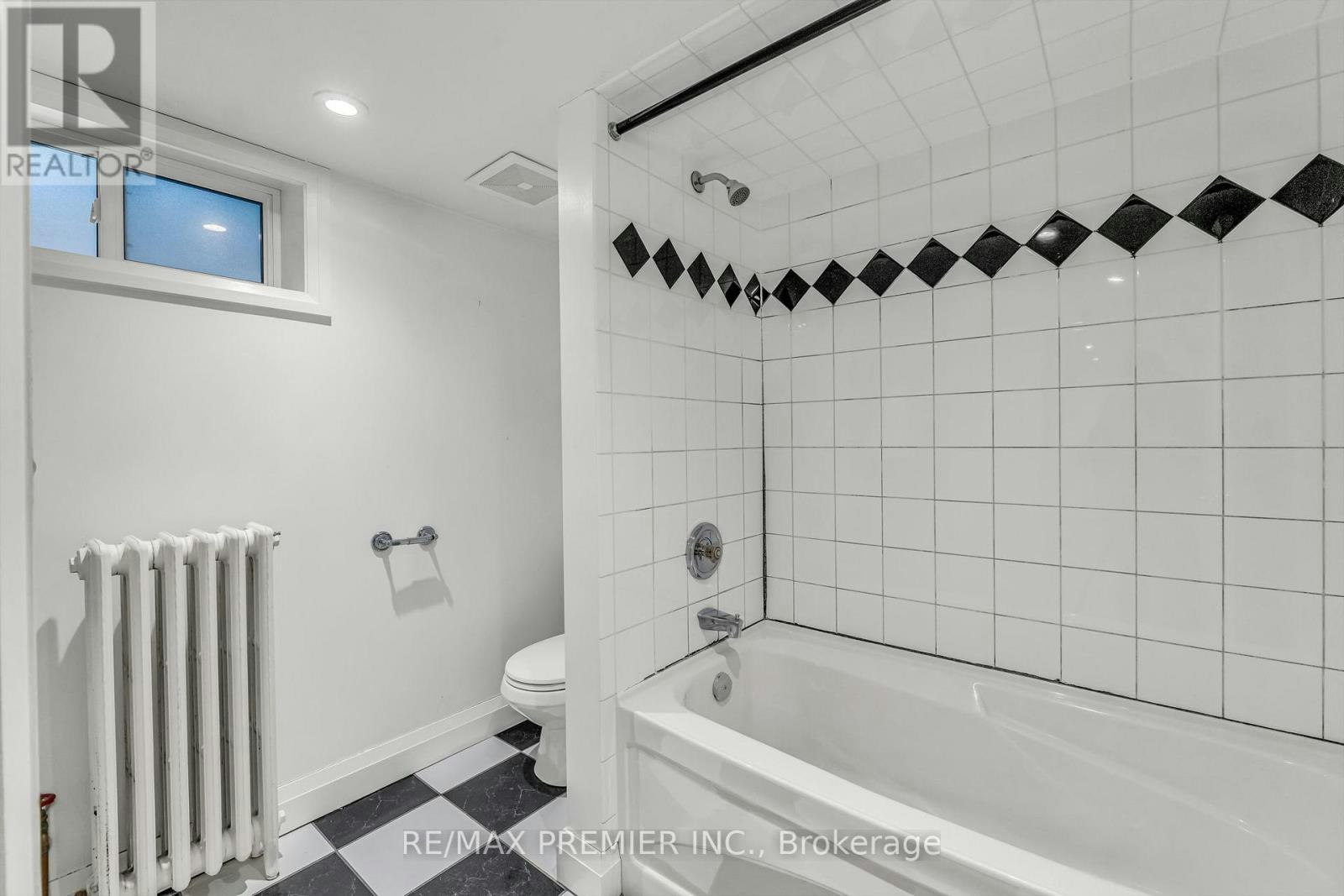 LOWER Level 5 Killarney Road, Toronto, ON, M5P 1L7 - 10