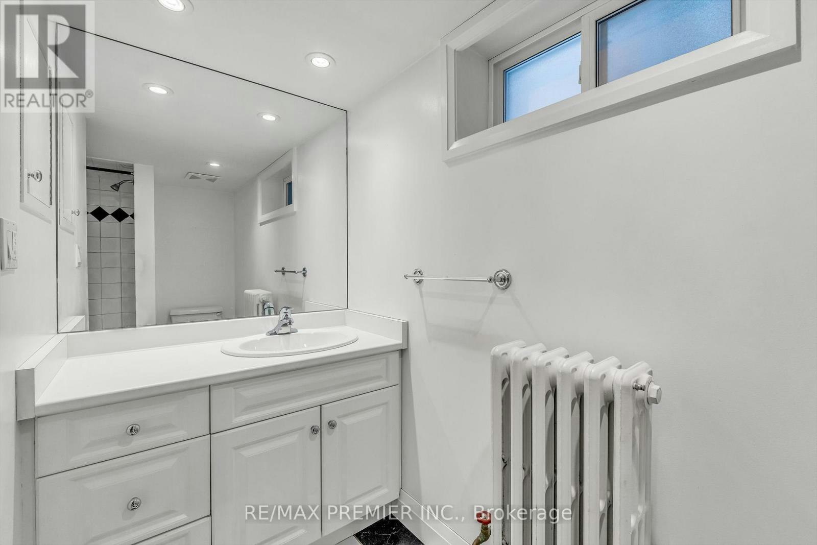 LOWER Level 5 Killarney Road, Toronto, ON, M5P 1L7 - 11