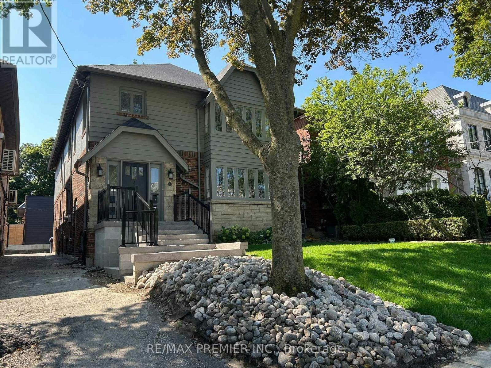 LOWER Level 5 Killarney Road, Toronto, ON, M5P 1L7