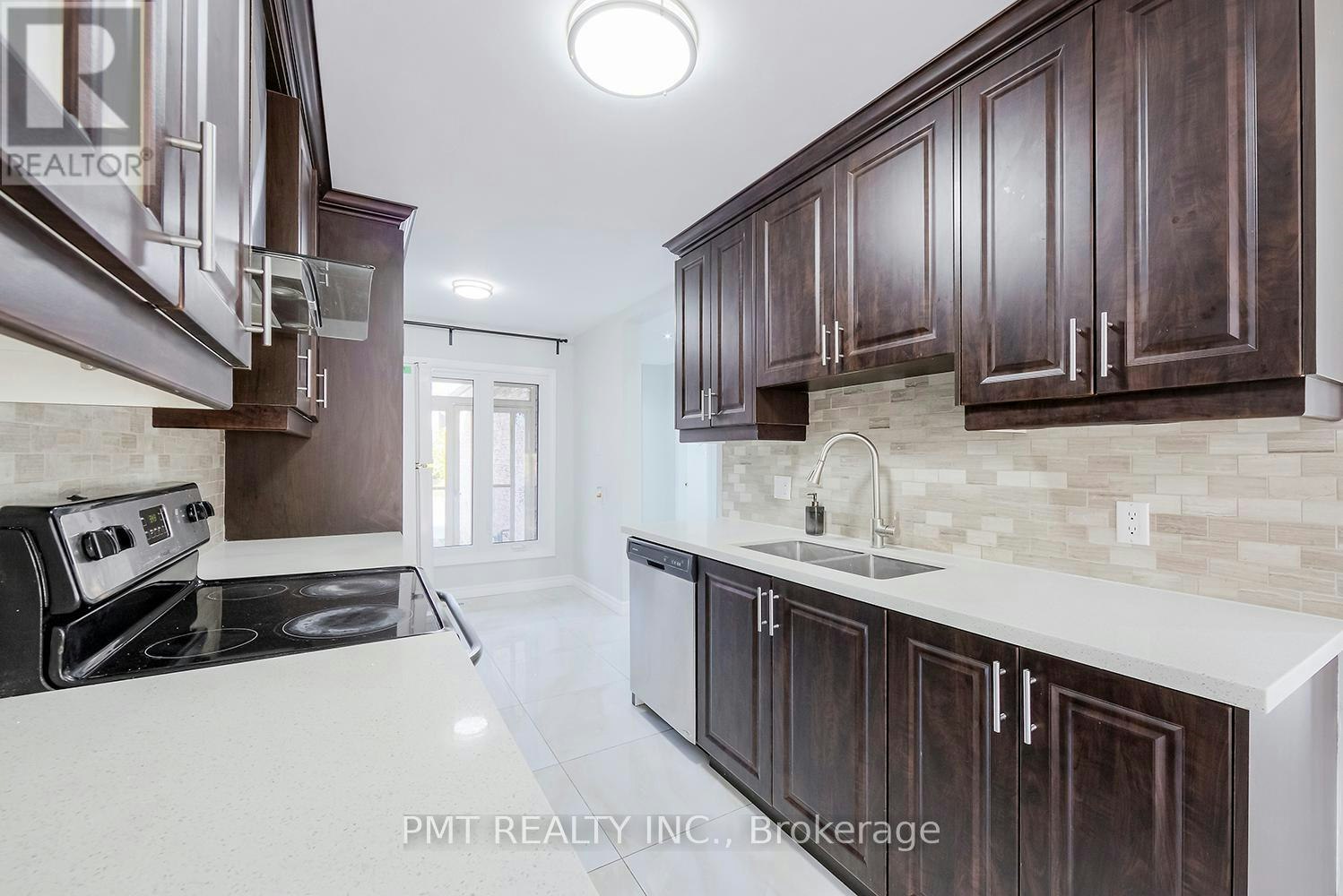 26 Granada Crescent, Toronto, ON, M1B 2H5 - 11