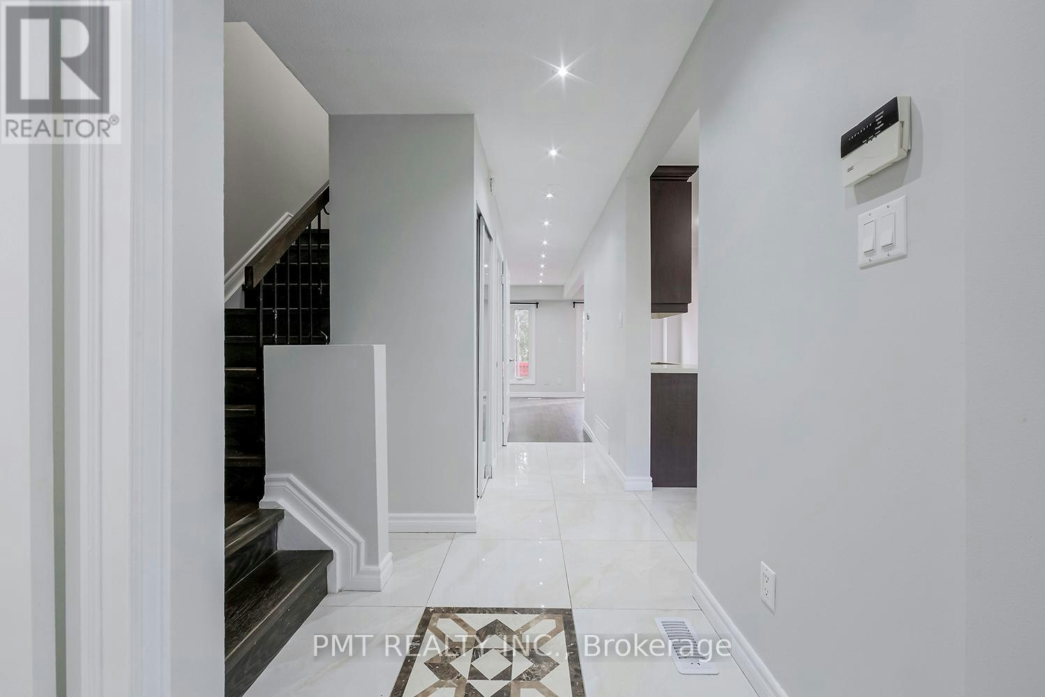 26 Granada Crescent, Toronto, ON, M1B 2H5 - 7