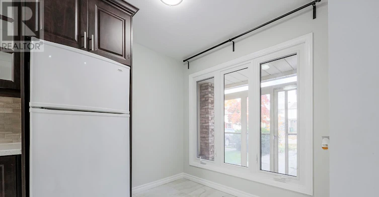 26 Granada Crescent, Toronto, ON, M1B 2H5 - 9