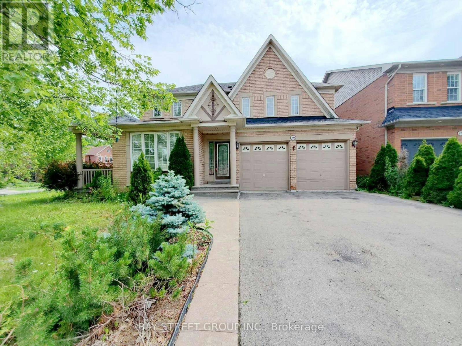 89 Skywood Drive, Richmond Hill, ON, L4E 4K8 - 2