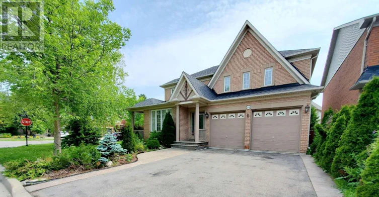 89 Skywood Drive, Richmond Hill, ON, L4E 4K8