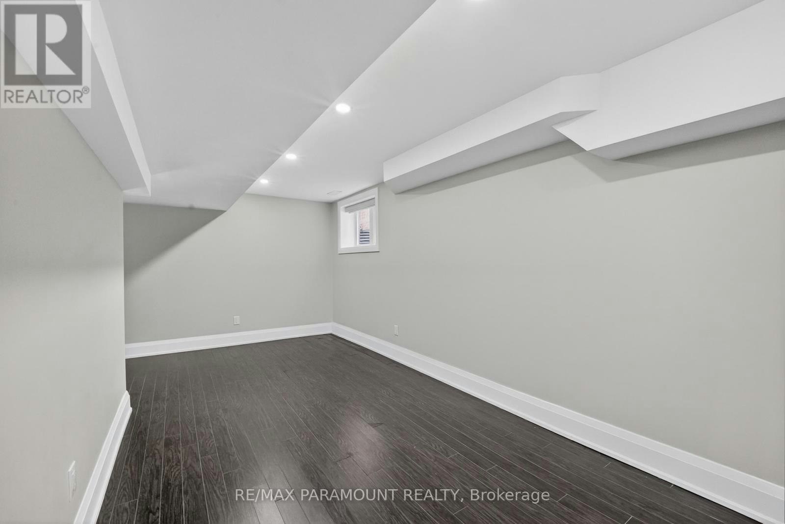 38 York Road, Toronto, ON, M9R 3E4 - 12