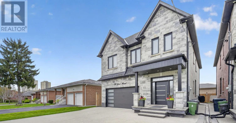 38 York Road, Toronto, ON, M9R 3E4 - 2