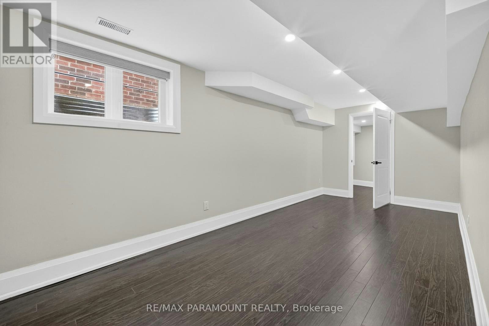 38 York Road, Toronto, ON, M9R 3E4 - 11