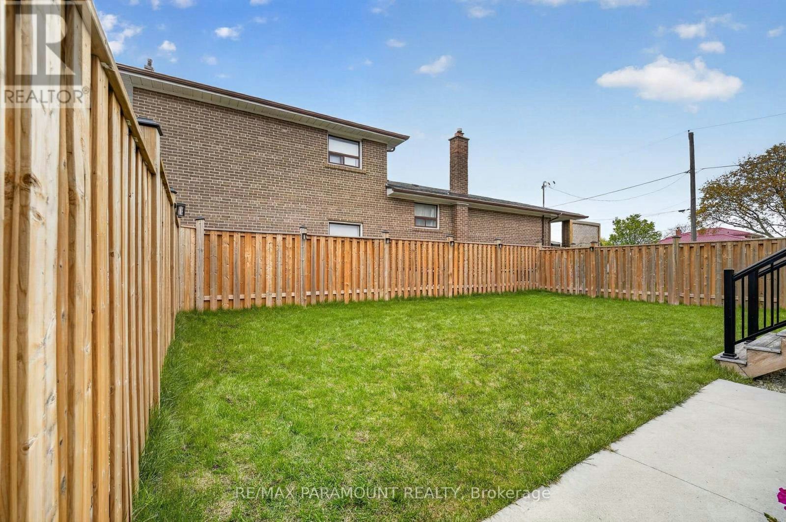 38 York Road, Toronto, ON, M9R 3E4 - 18