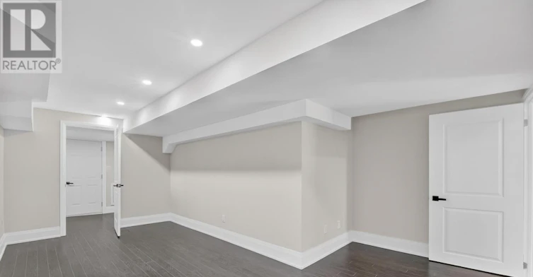 38 York Road, Toronto, ON, M9R 3E4 - 14