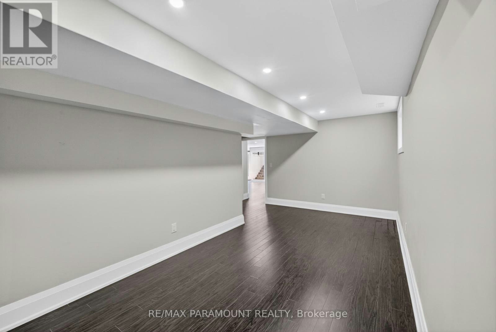 38 York Road, Toronto, ON, M9R 3E4 - 13