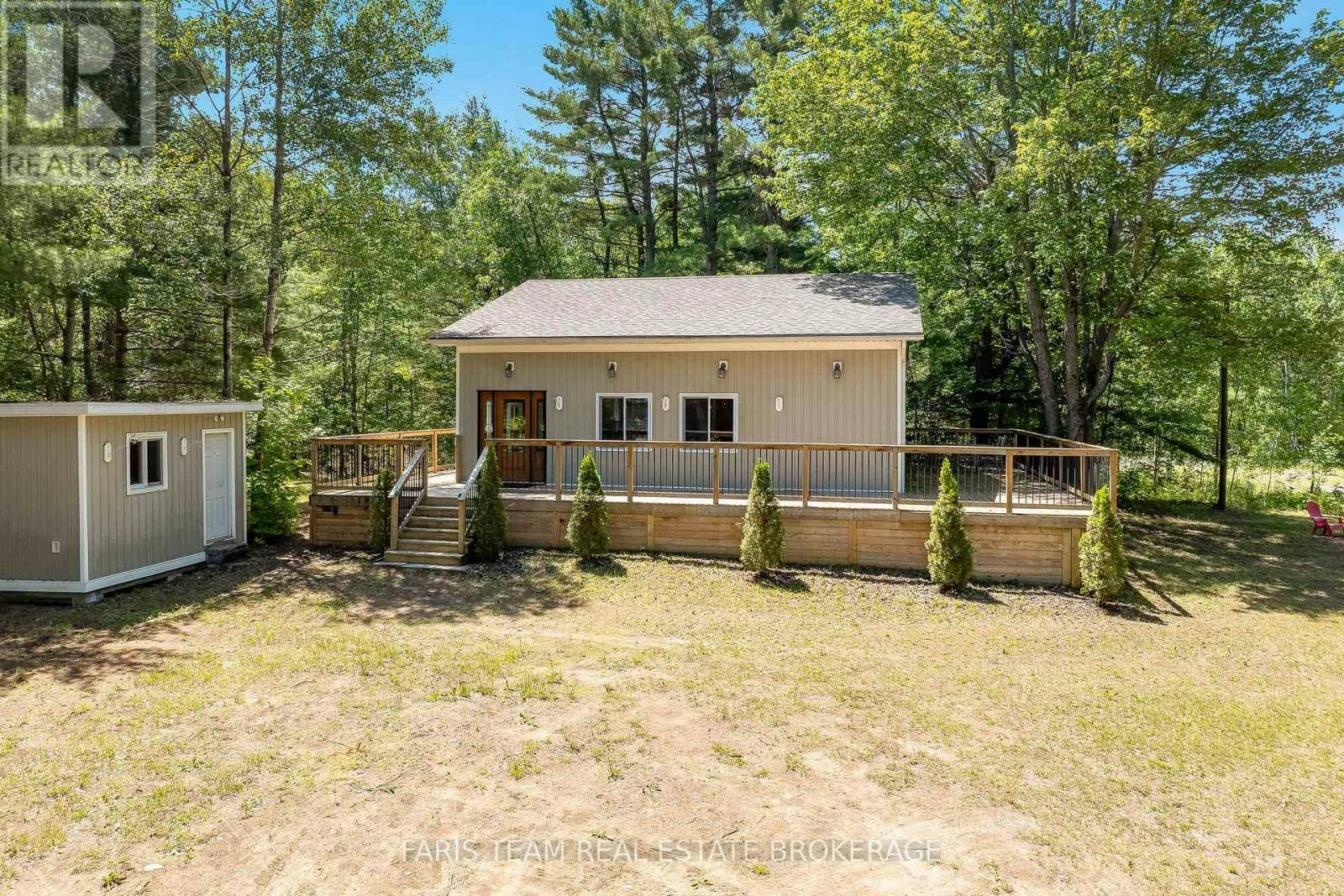 1226 Baseline Road, Gravenhurst, ON, P0E 1N0