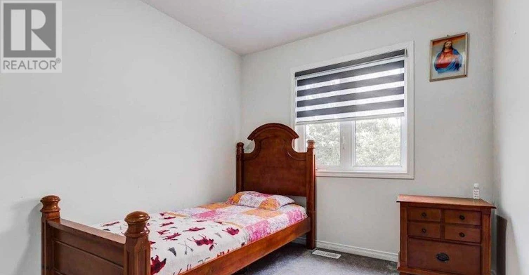 25-7 Sirente Drive, Hamilton, ON, L9A 0B4 - 23