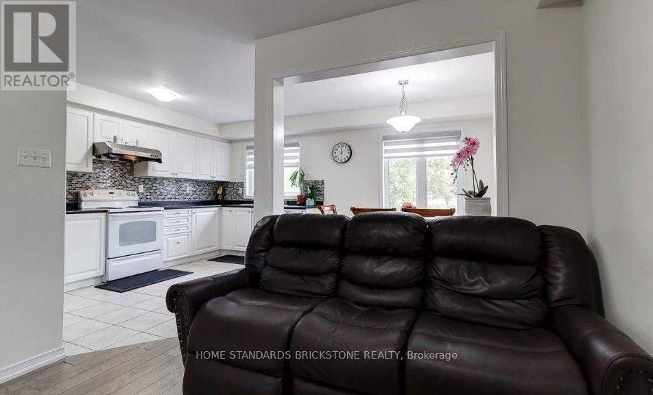 25-7 Sirente Drive, Hamilton, ON, L9A 0B4 - 13