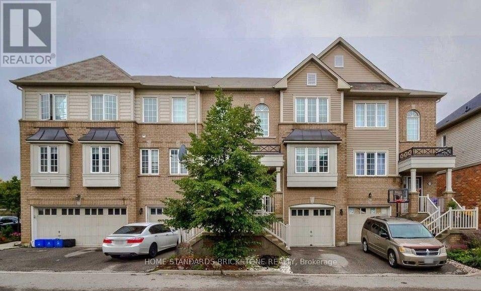 25-7 Sirente Drive, Hamilton, ON, L9A 0B4