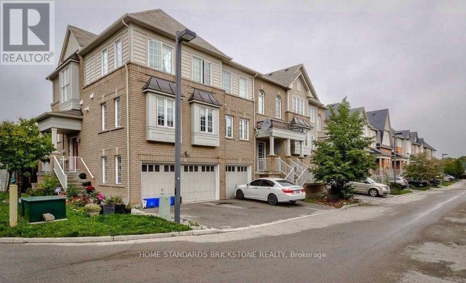 25-7 Sirente Drive, Hamilton, ON, L9A 0B4 - 2