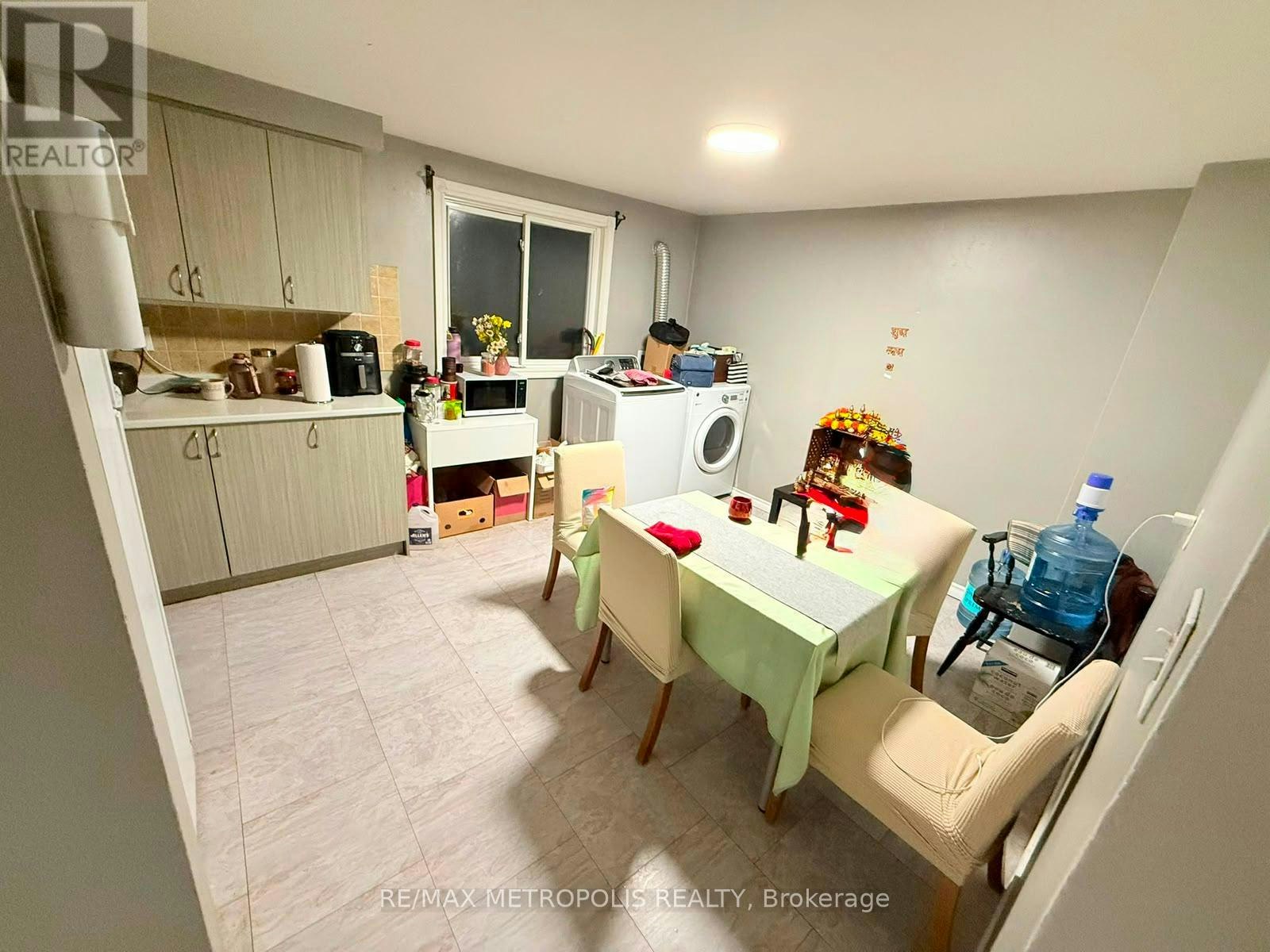 MAIN-152 Woodside Avenue, Cambridge, ON, N1S 3Y1 - 3