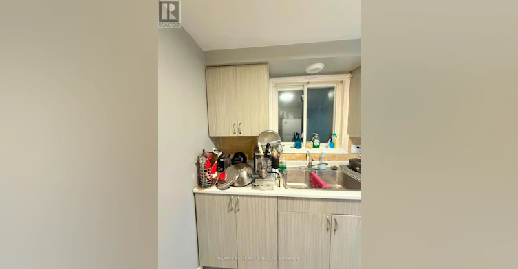 MAIN-152 Woodside Avenue, Cambridge, ON, N1S 3Y1 - 5