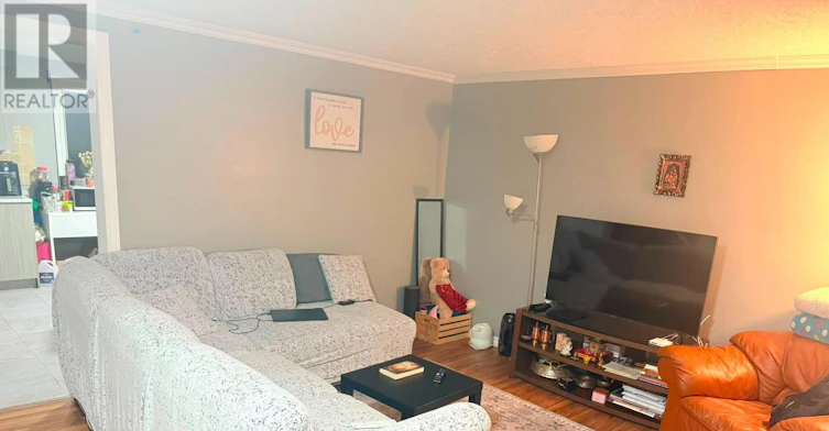 MAIN-152 Woodside Avenue, Cambridge, ON, N1S 3Y1 - 2
