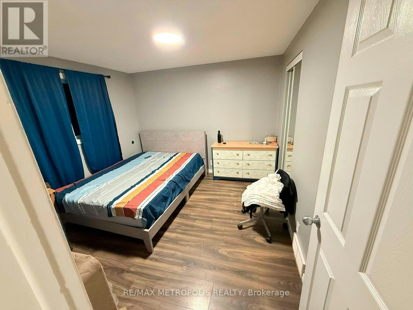 MAIN-152 Woodside Avenue, Cambridge, ON, N1S 3Y1 - 6