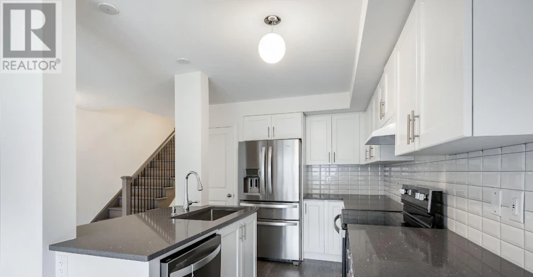 267-79 Caspian Square, Clarington, ON, K2V 0R3 - 8