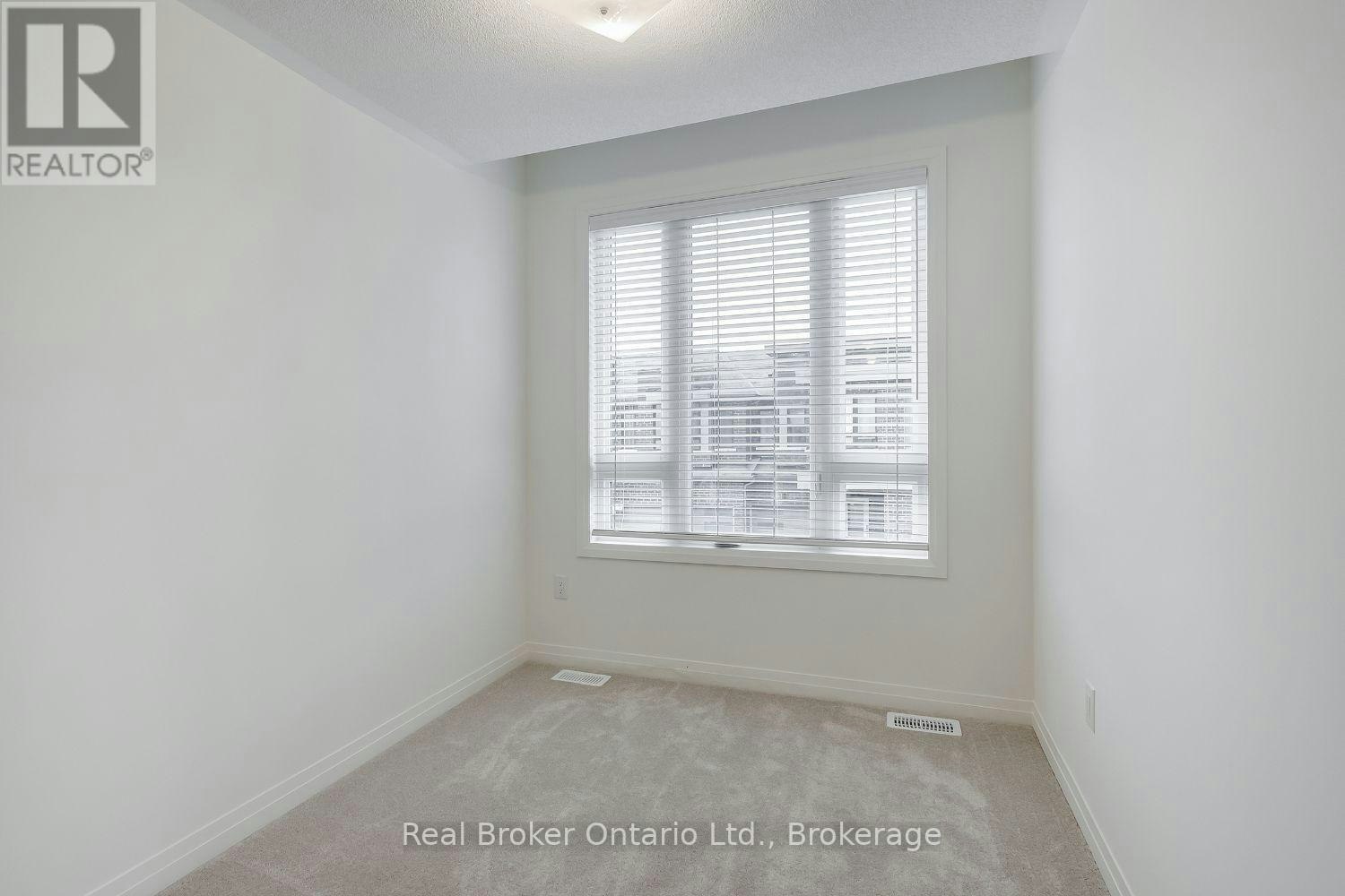 267-79 Caspian Square, Clarington, ON, K2V 0R3 - 19