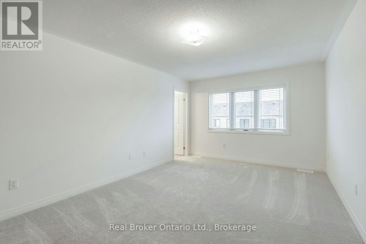267-79 Caspian Square, Clarington, ON, K2V 0R3 - 15
