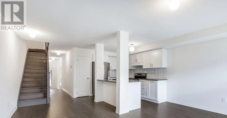 267-79 Caspian Square, Clarington, ON, K2V 0R3 - 9