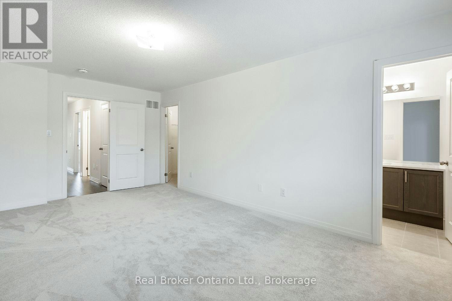 267-79 Caspian Square, Clarington, ON, K2V 0R3 - 17