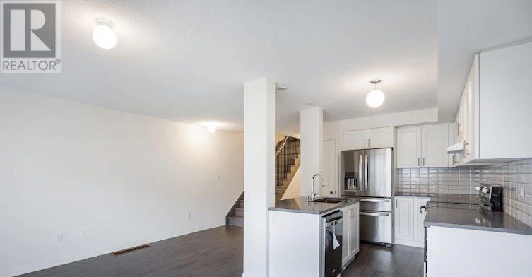267-79 Caspian Square, Clarington, ON, K2V 0R3 - 10