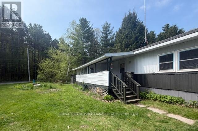 7-104 Ellisville Road, Leeds and the Thousand Islands, ON, K0H 2N0