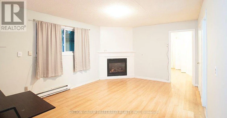 54 Gunn (Unit B Street, London, ON, N6G 1C7 - 2