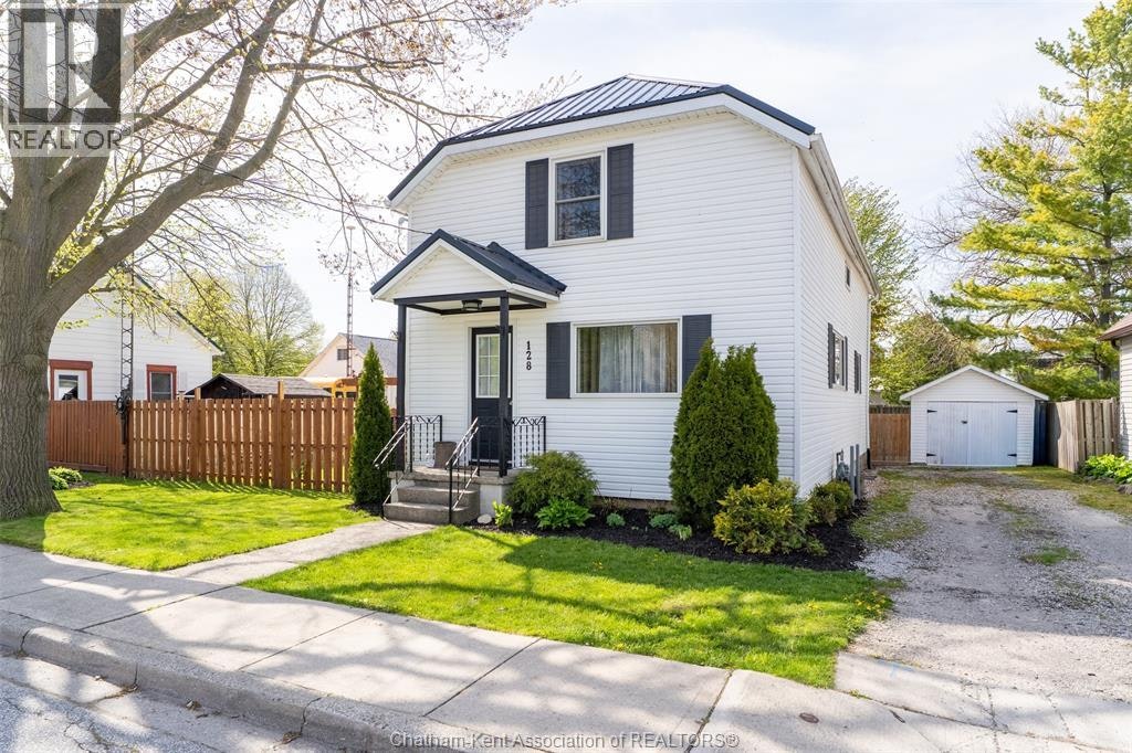 128 Elizabeth Street, Chatham-Kent, ON, N0P 2K0