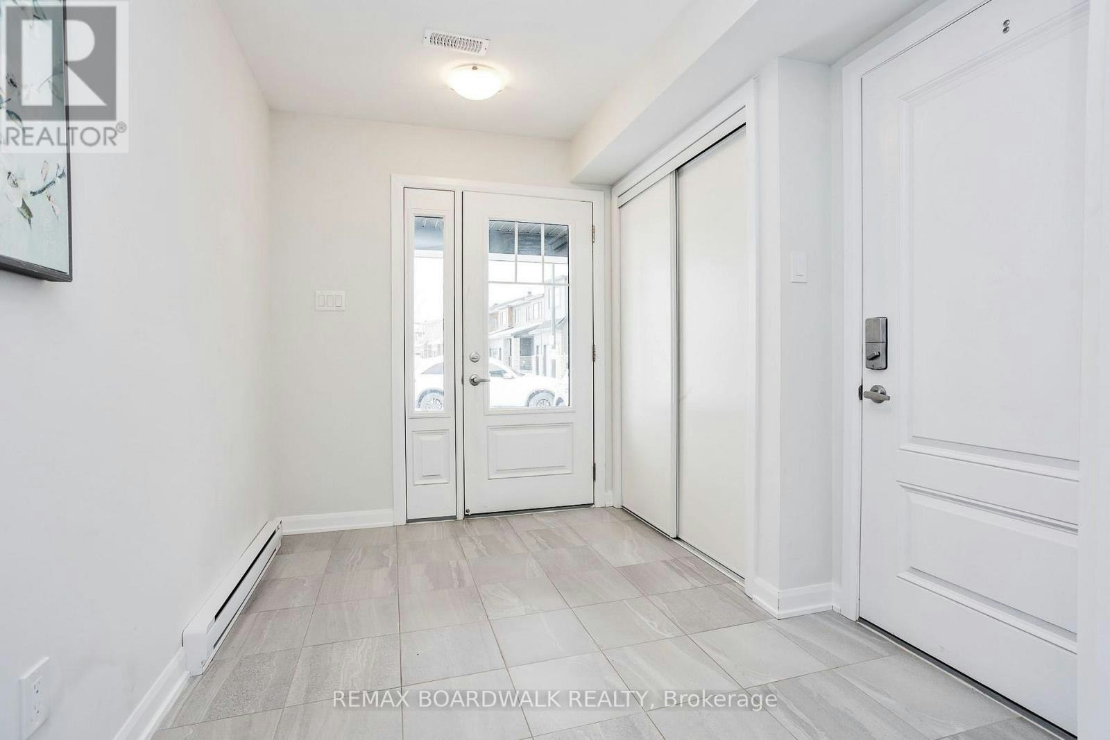 B-518 Aglish Mews, Manotick, ON, K2C 3H2 - 4