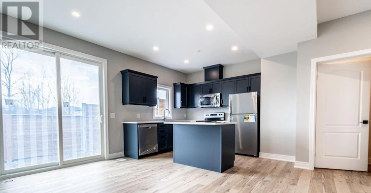 21 121a Moffatt Street, St. Catharines, ON, L2P 0G4 - 7