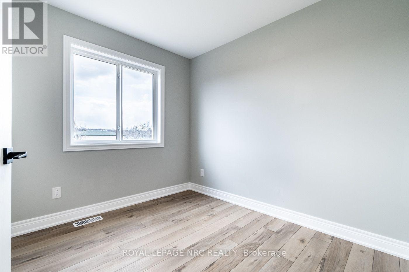 21 121a Moffatt Street, St. Catharines, ON, L2P 0G4 - 19