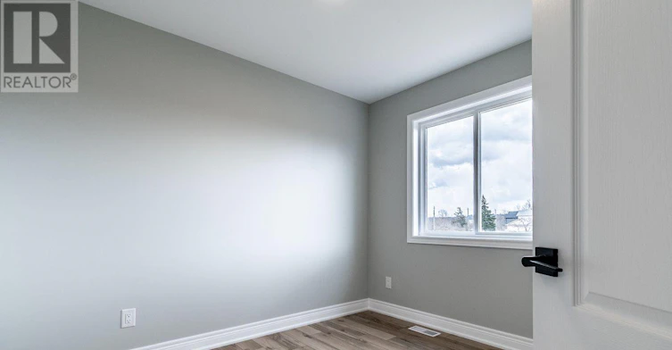 21 121a Moffatt Street, St. Catharines, ON, L2P 0G4 - 17