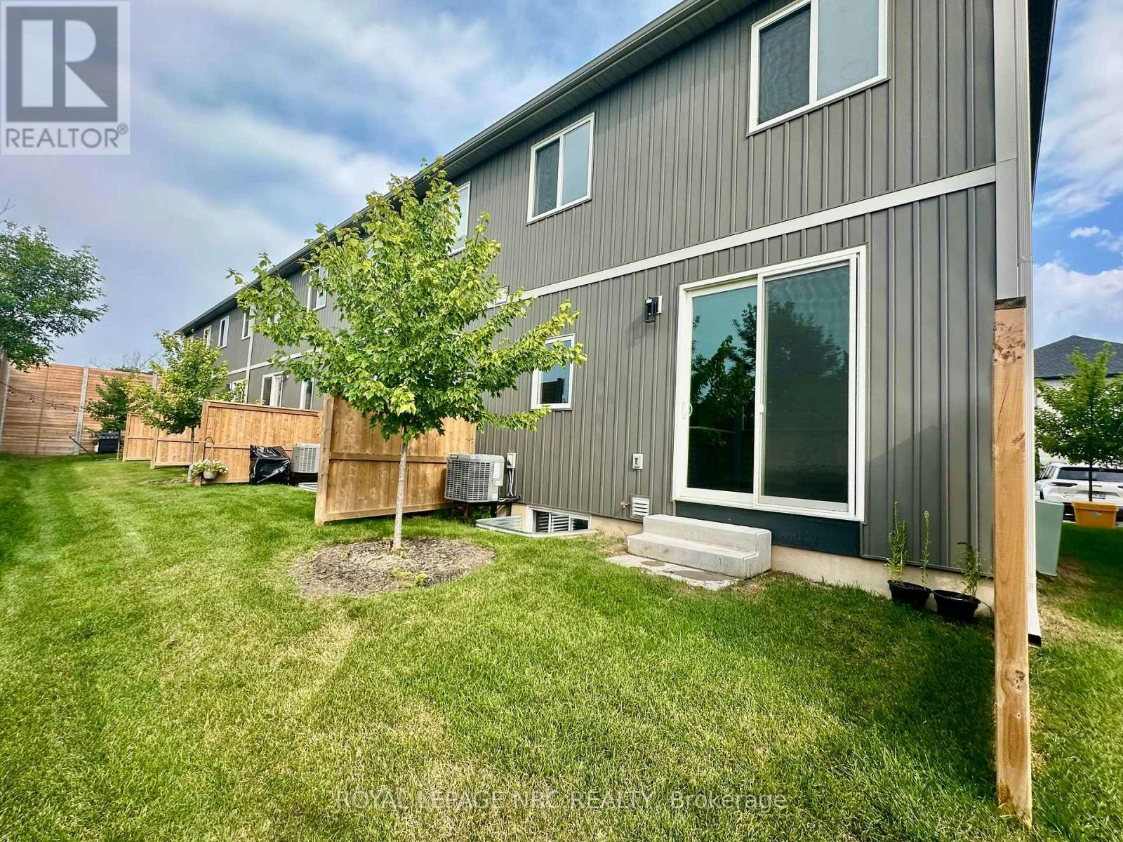 21 121a Moffatt Street, St. Catharines, ON, L2P 0G4 - 30