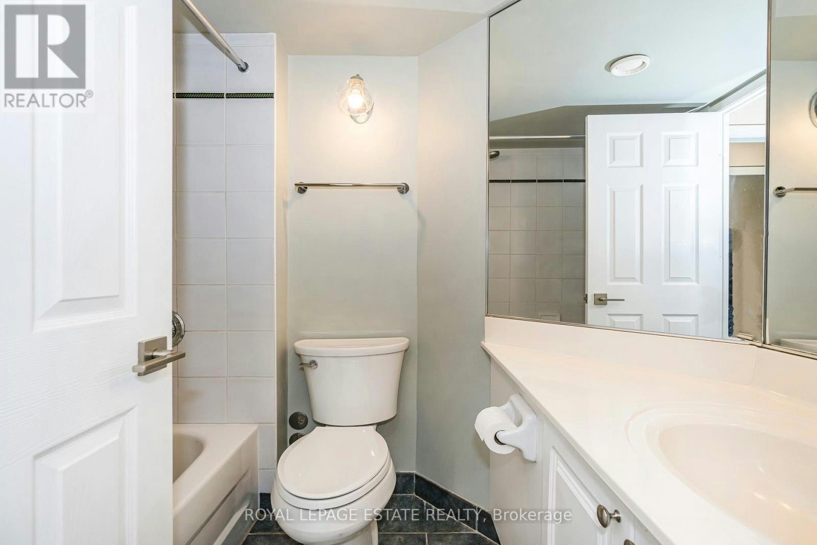 515-109 Front Street, Toronto, ON, M5A 4P7 - 32