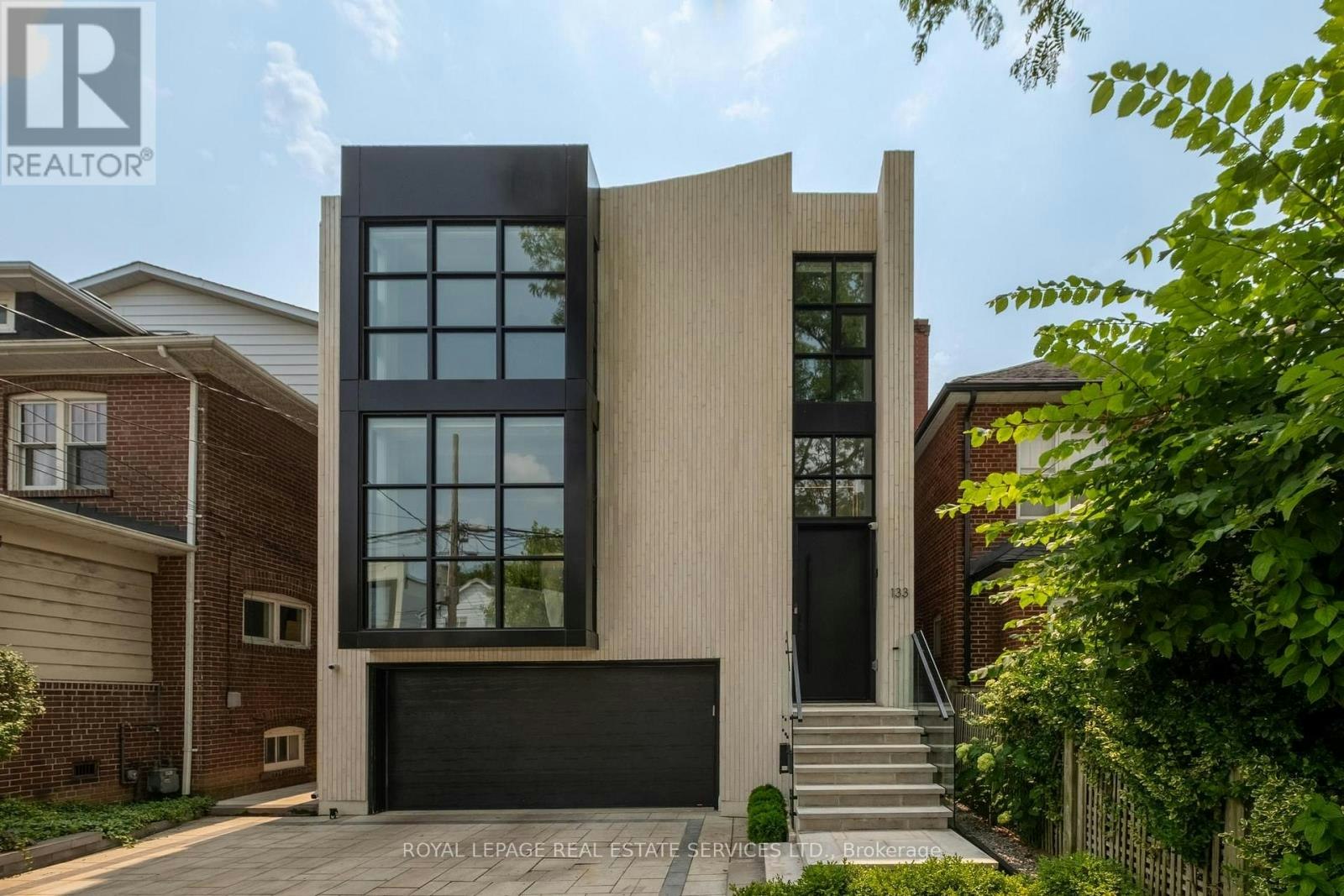 133 Deloraine Avenue, Toronto, ON, M5M 2B1