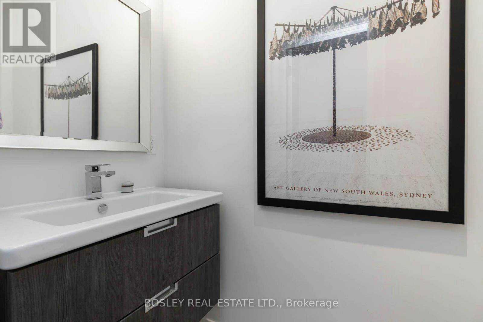 MAIN-32 Edmund Avenue, Toronto, ON, M4V 1H3 - 21