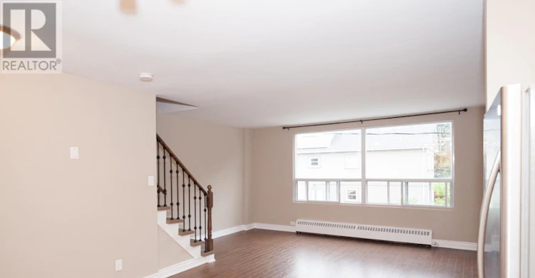 B-920 Pape Avenue, Toronto, ON, M4K 3V2 - 2