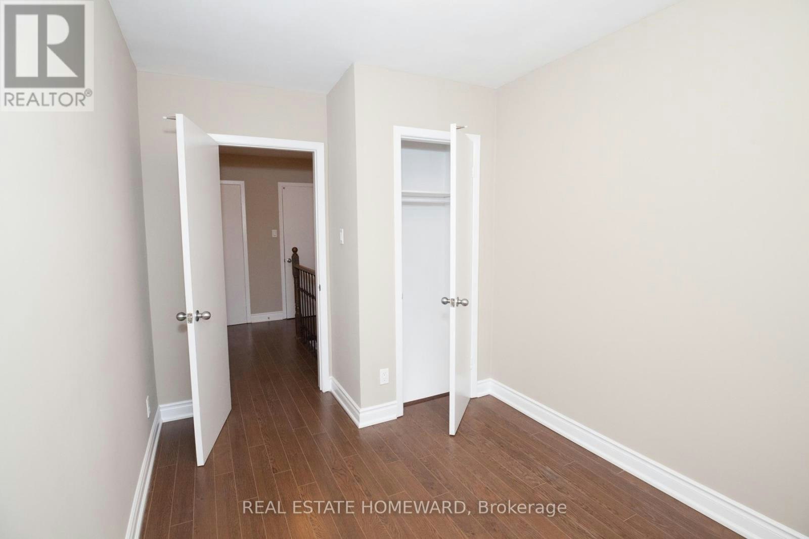 B-920 Pape Avenue, Toronto, ON, M4K 3V2 - 17