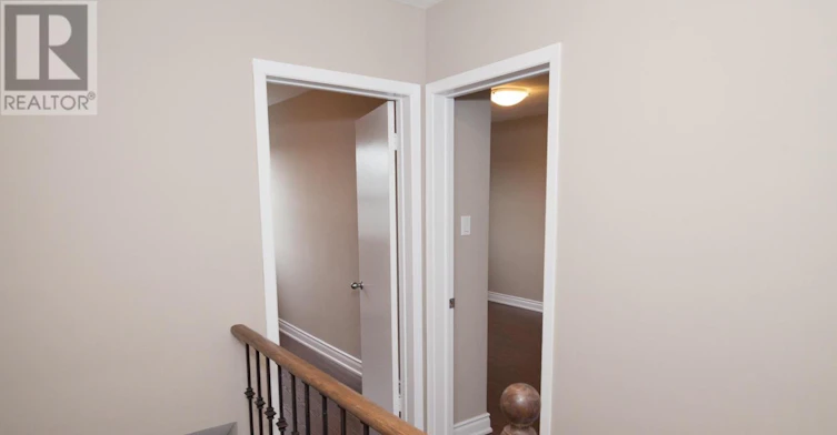 B-920 Pape Avenue, Toronto, ON, M4K 3V2 - 12