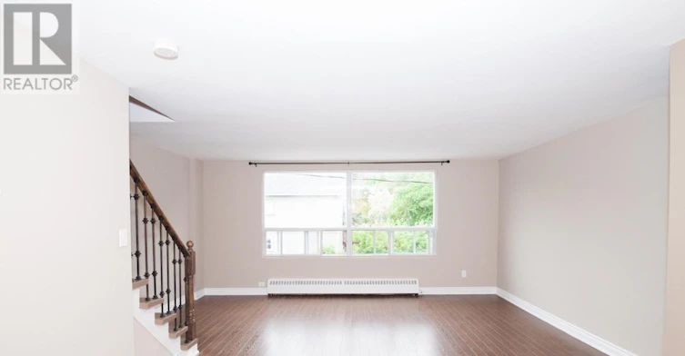 B-920 Pape Avenue, Toronto, ON, M4K 3V2