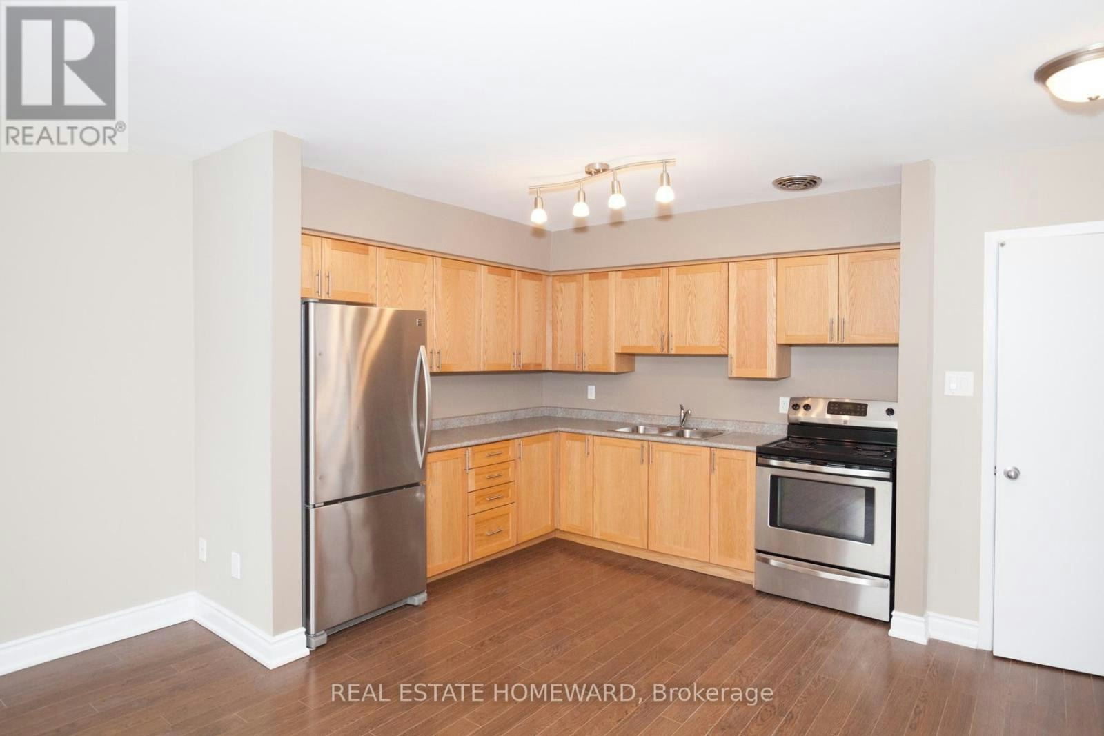 B-920 Pape Avenue, Toronto, ON, M4K 3V2 - 6