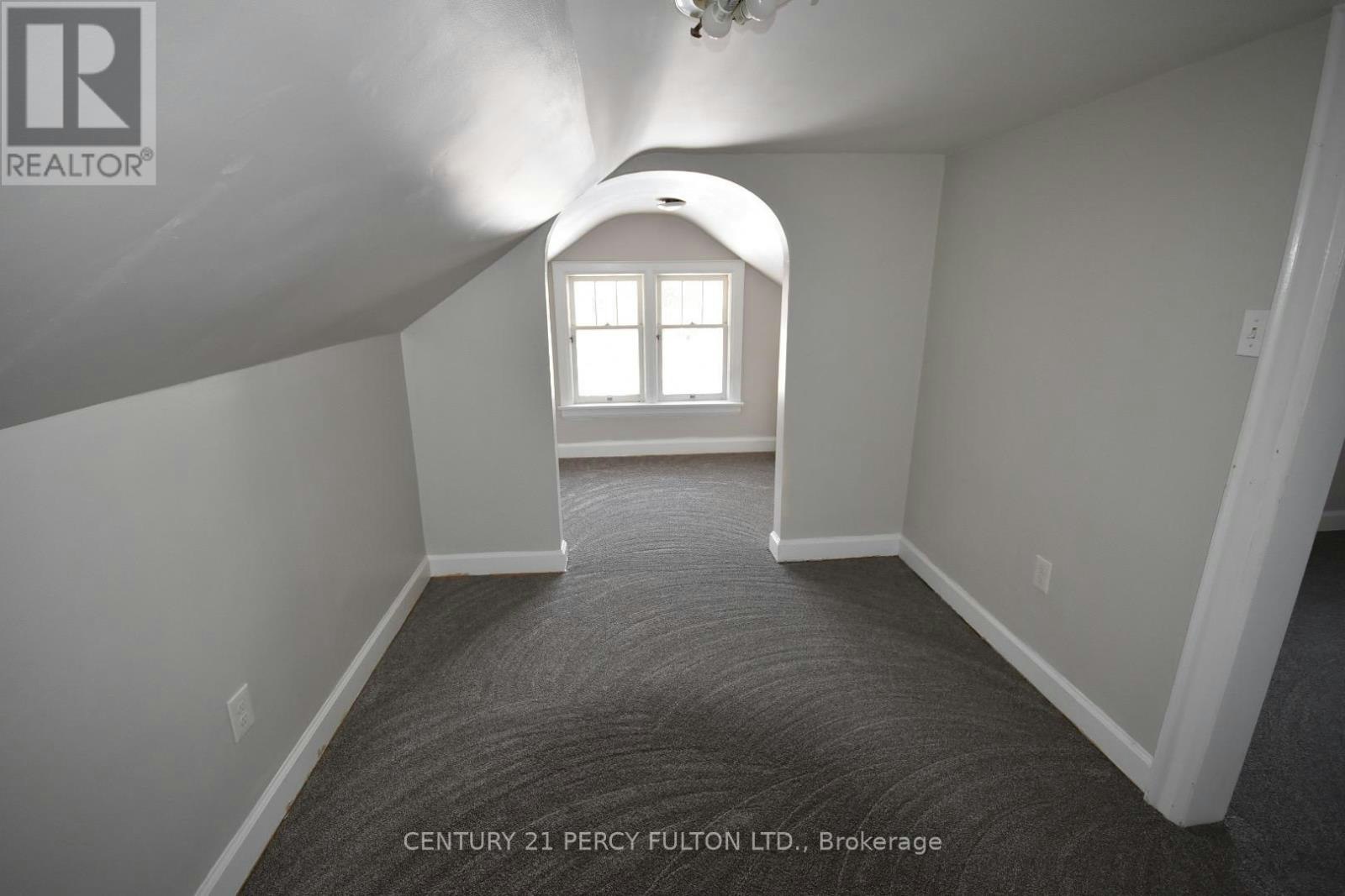 361 Bond Street E, Oshawa, ON, L1G 1B6 - 8