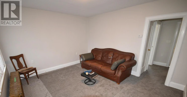 361 Bond Street E, Oshawa, ON, L1G 1B6 - 4